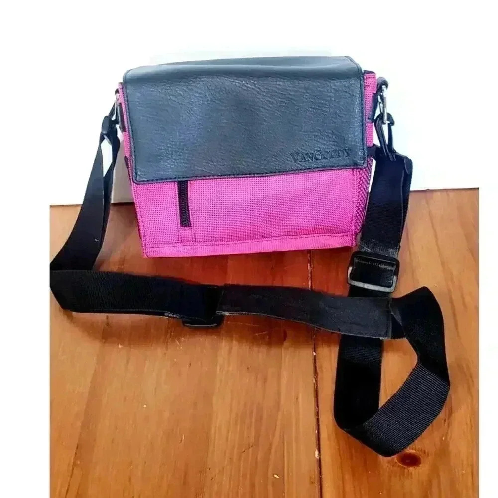 VanGoddy camera bag adjustable strap Magenta crossbody super cute NEW!